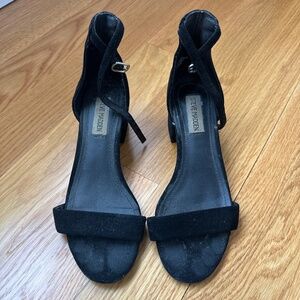 Steve Madden  Irene strap black suede sandals